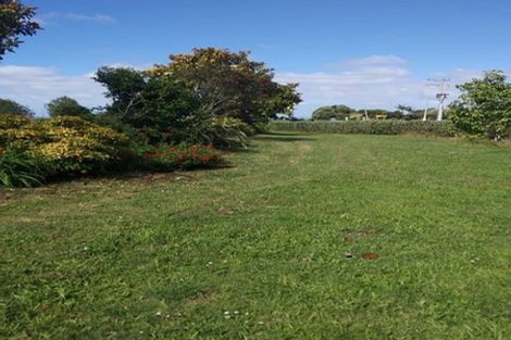 Photo of property in 201 Grahams Beach Road, Manukau Heads, Waiuku, 2684
