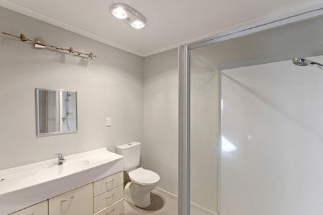 Photo of property in 5 Mohua Street, Waikanae, 5036