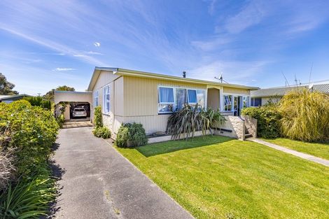 Photo of property in 21 Titoki Street, Castlecliff, Whanganui, 4501