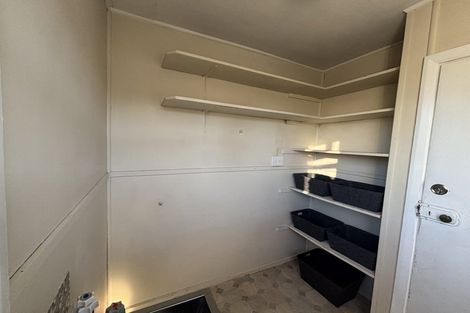 Photo of property in 37 Lambeth Crescent, Redwood, Christchurch, 8051