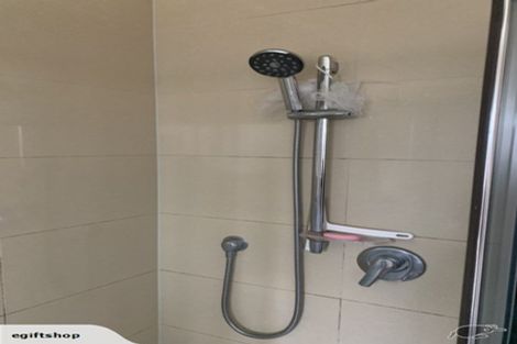 Photo of property in 1/15 Bramley Drive, Farm Cove, Auckland, 2012