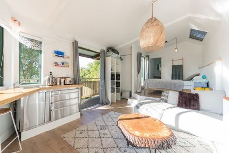 Photo of property in 23 Queens Road, Stepneyville, Nelson, 7010