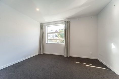 Photo of property in 2/24 Princess Terrace, Newtown, Wellington, 6021