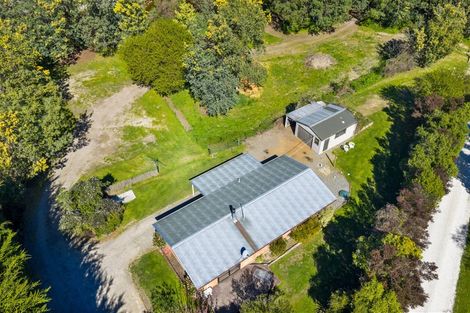 Photo of property in 80 Hawkesbury Road, Hawkesbury, Blenheim, 7272