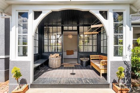 Photo of property in 248 Highgate, Roslyn, Dunedin, 9010