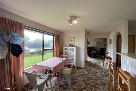 Photo of property in 132 Reynolds Avenue, Bishopdale, Christchurch, 8053