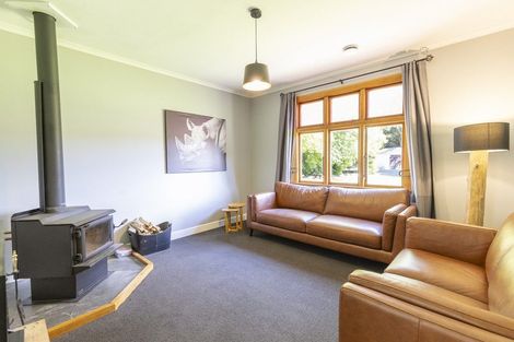 Photo of property in 17 Hekeao Road, Surrey Hills, Ashburton, 7778