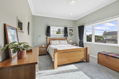 Photo of property in 19 Cavendish Square, Strathmore Park, Wellington, 6022