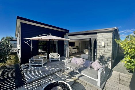 Photo of property in 36 Marion Crescent, Papamoa Beach, Papamoa, 3118