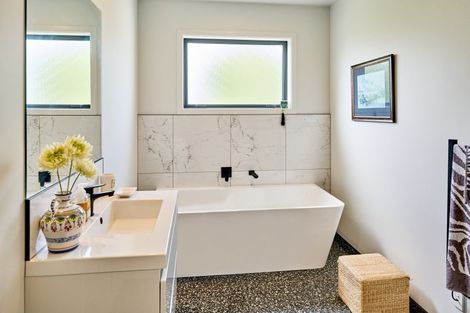 Photo of property in 41 Hudson Place, Paraparaumu, 5032