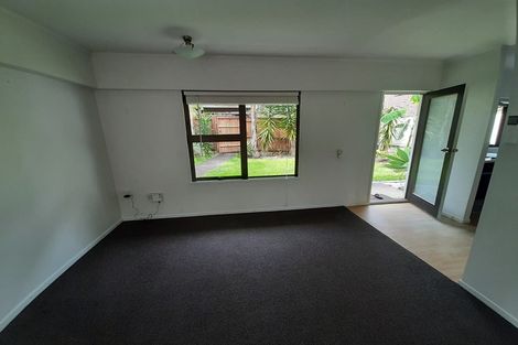 Photo of property in 3/59 Norwood Road, Bayswater, Auckland, 0622