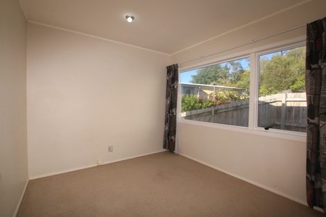 Photo of property in 36 Becroft Drive, Forrest Hill, Auckland, 0620