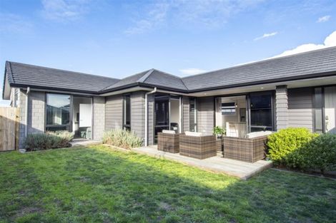 Photo of property in 12 Kuru Place, Papamoa, 3118