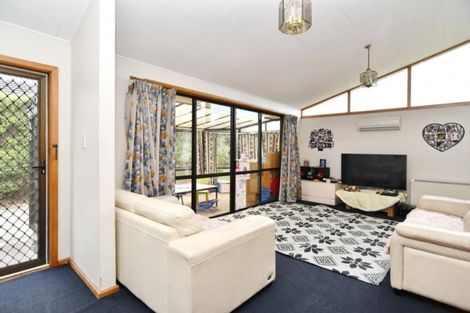 Photo of property in 5 Ansonby Street, Russley, Christchurch, 8042