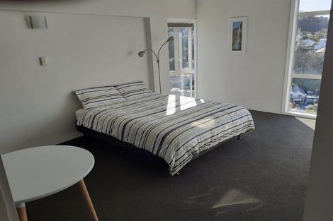 Photo of property in Fairmont Flats, 5a/20 Maarama Crescent, Aro Valley, Wellington, 6021