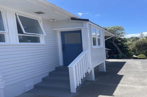 Photo of property in 1/48 Matipo Road, Mairangi Bay, Auckland, 0630