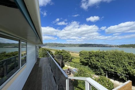 Photo of property in 5 Thurso Grove, Papakowhai, Porirua, 5024