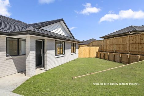Photo of property in 120 Hitchen Road, Pokeno, 2402