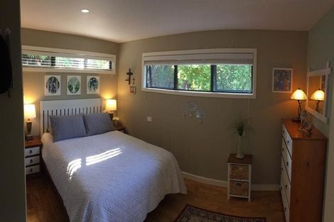 Photo of property in 51 Tainui Road, Titirangi, Auckland, 0604