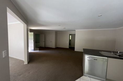 Photo of property in 68 Attwood Road, Paremoremo, Auckland, 0632