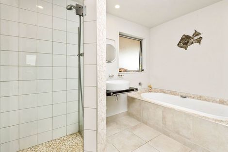 Photo of property in 7 Ellie Place, Lake Hawea, Wanaka, 9382