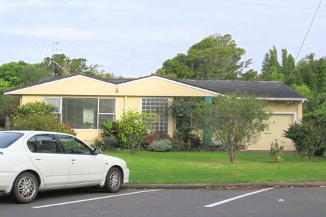 Photo of property in The Georgian, 3/8 Sidmouth Street, Mairangi Bay, Auckland, 0630