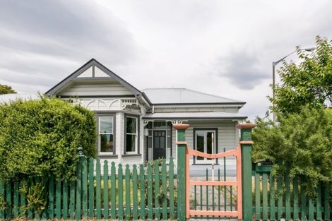 Photo of property in 63 Wellesley Road, Napier South, Napier, 4110