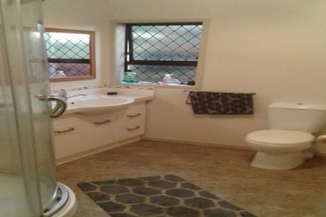 Photo of property in 5 Dovedale Place, Dinsdale, Hamilton, 3204