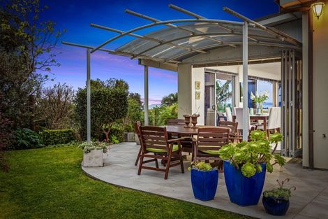 Photo of property in 88 Grovenor Drive, Orewa, 0931