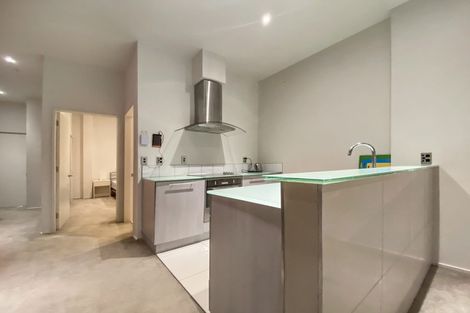 Photo of property in Hb Apartments, 1/3 Holland Street, Te Aro, Wellington, 6011