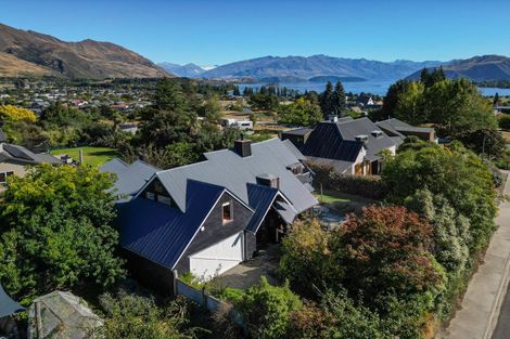 Photo of property in 179a Stone Street, Wanaka, 9305
