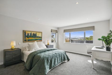 Photo of property in 10 Tannadyce Street, Strathmore Park, Wellington, 6022