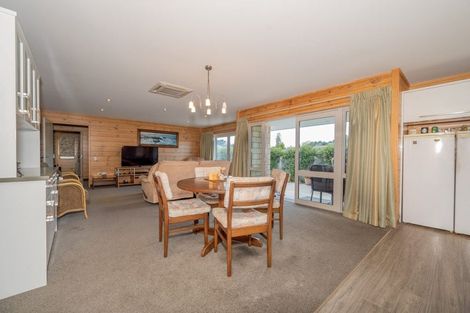 Photo of property in 14 Robin Azariah Place, Te Kuiti, 3910