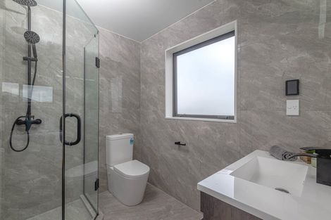 Photo of property in 10 Rockpool Road, Orewa, 0931