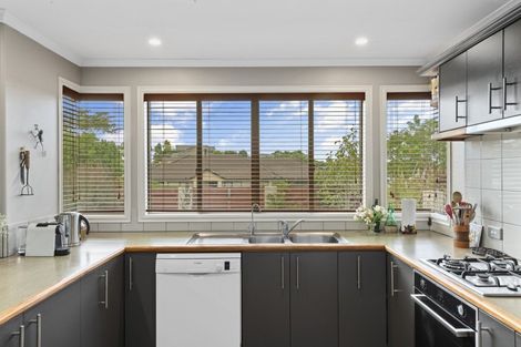 Photo of property in 2 Riverstone Drive, Welcome Bay, Tauranga, 3112