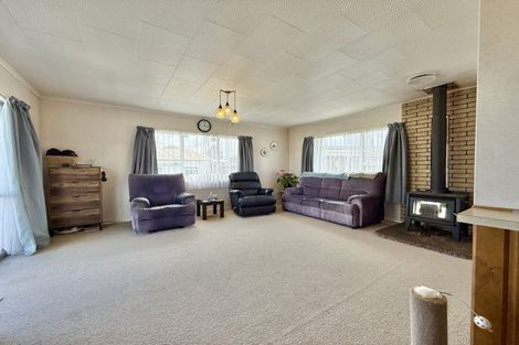 Photo of property in 12 Wairoa Place, Tokoroa, 3420