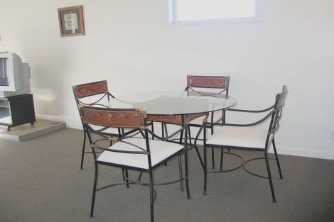 Photo of property in 243a Glengarry Road, Glen Eden, Auckland, 0602