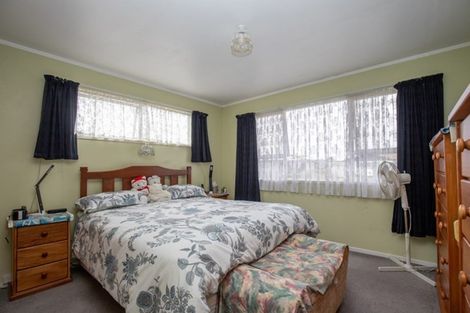 Photo of property in 1 Mcclean Place, Ngatea, 3503