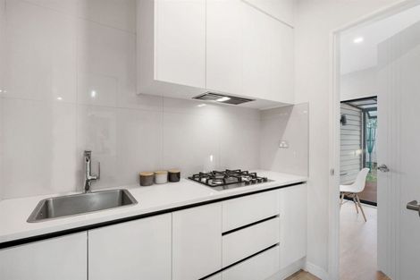 Photo of property in 6 Hinoki Way, Flat Bush, Auckland, 2019