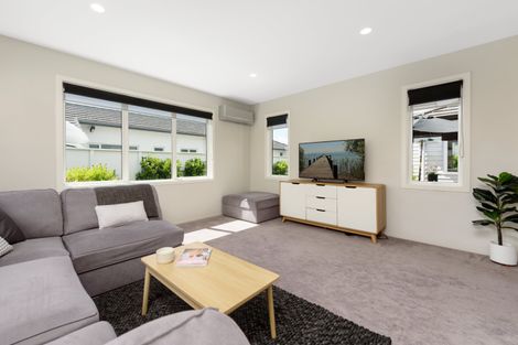 Photo of property in 45 Oceania Sands Way, Papamoa Beach, Papamoa, 3118