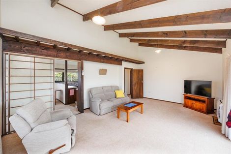 Photo of property in 12a Oxford Street, Marton, 4710