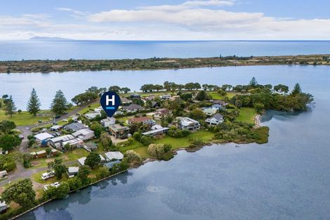 Photo of property in 35 Waione Avenue, Athenree, Waihi Beach, 3177