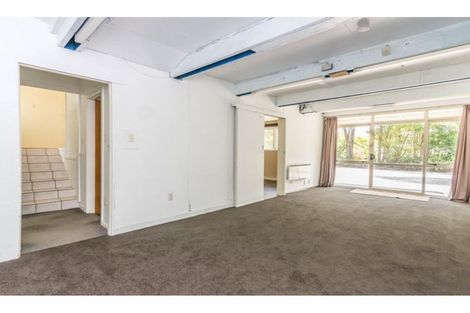 Photo of property in 17 Awaroa Road, Sunnyvale, Auckland, 0612