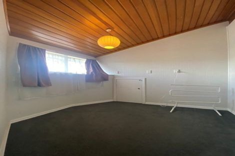 Photo of property in 294 Main North Road, Redwood, Christchurch, 8051