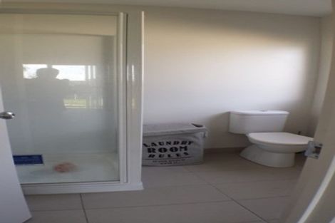 Photo of property in 18 Popokatea Drive, Takanini, 2112