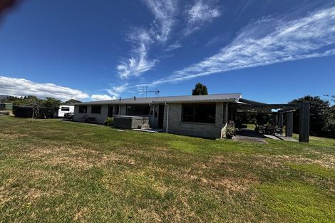 Photo of property in 653 Carrington Road, Hurworth, New Plymouth, 4371