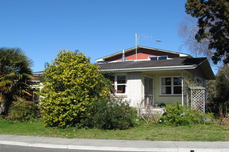 Photo of property in 2 Belmont Street, Havelock North, 4130