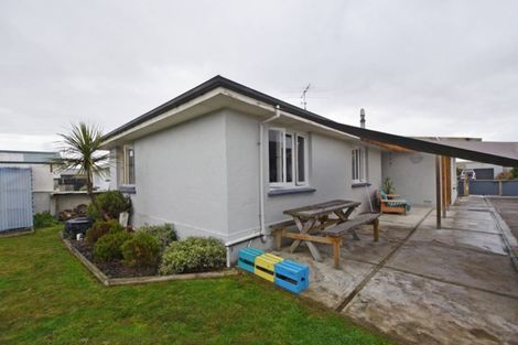 Photo of property in 244 Conyers Street, Strathern, Invercargill, 9812