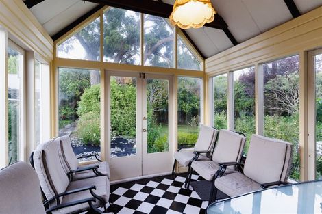 Photo of property in Lisburn House, 15 Lisburn Avenue, Caversham, Dunedin, 9012