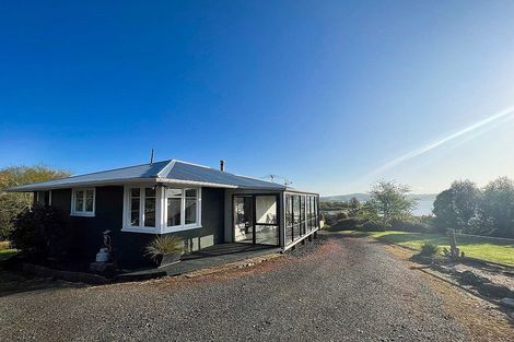 Photo of property in 10 Titri Road, Waihola, Outram, 9073